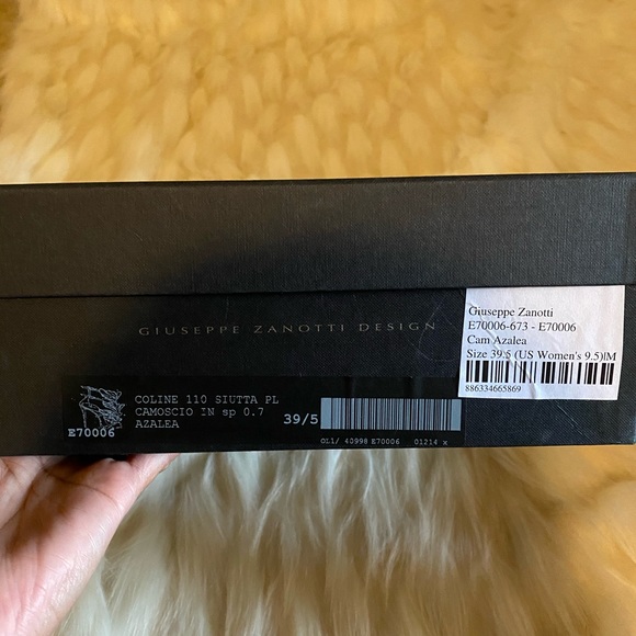 Authentic Giuseppe Zanotti Sandals - Picture 8 of 8